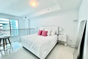 60 SW 13th St, Miami, FL 33130 - Photo 14