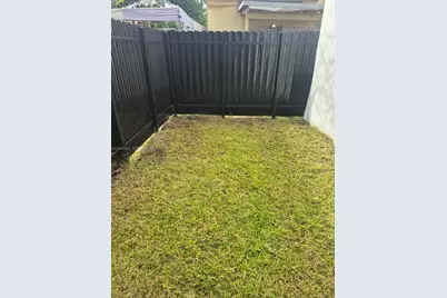 905 SW 13th Ct, Miami, FL 33135 - Photo 8