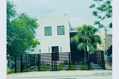 905 SW 13th Ct, Miami, FL 33135 - Photo 1