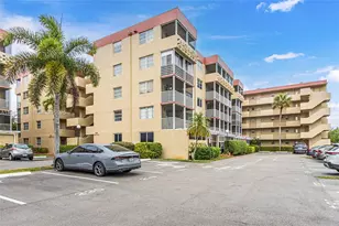 406 NW 68th Ave, Plantation, FL 33317 - Photo 4
