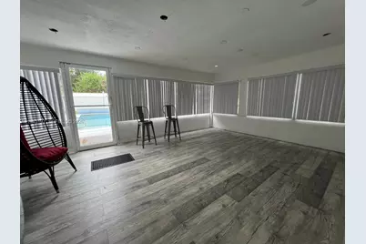 1735 NE 157th Ter, North Miami Beach, FL 33162 - Photo 10