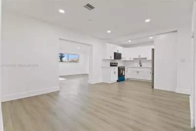 13310 NW 17th Pl, Miami, FL 33167 - Photo 14