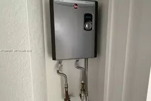 12306 NW 23 Ct, Miami, FL 33167 - Photo 10