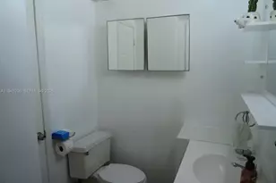 1481 NE Miami Gardens Dr, Miami, FL 33179 - Photo 18