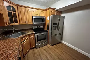 5979 NW 29th Pl, Sunrise, FL 33313 - Photo 6