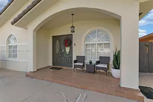 3172 W 79th Pl, Hialeah, FL 33018 - Photo 4