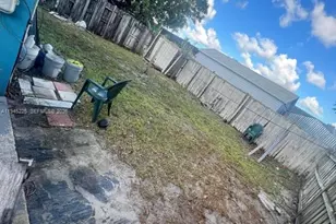 19123 NW 35th Ave, Miami Gardens, FL 33056 - Photo 10