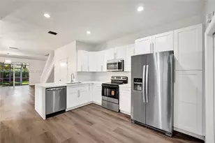 1978 Madeira Dr, Weston, FL 33327 - Photo 1