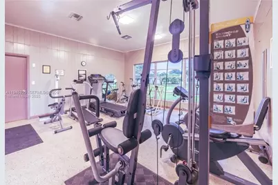 6855 NW 9th St, Margate, FL 33063 - Photo 20