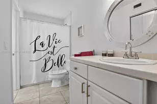 7897 Golf Cir Dr, Margate, FL 33063 - Photo 14