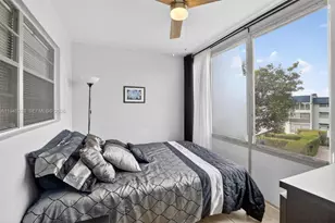 7897 Golf Cir Dr, Margate, FL 33063 - Photo 16