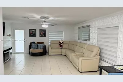 11321 SW 246th St, Homestead, FL 33032 - Photo 6