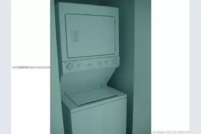 92 SW 3rd St #2006, Miami, FL 33130 - Photo 8