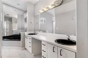 20820 San Simeon Way, Miami, FL 33179 - Photo 34