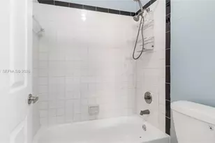 20820 San Simeon Way, Miami, FL 33179 - Photo 20