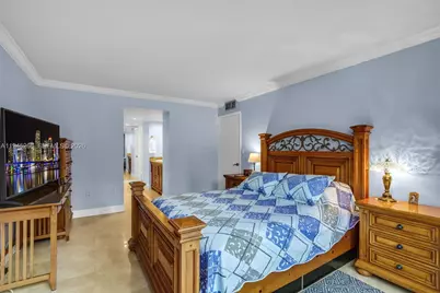 1450 Brickell Bay Dr #615, Miami, FL 33131 - Photo 20