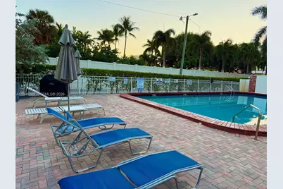 [Address not provided], Hallandale Beach, FL 33009 - Photo 2