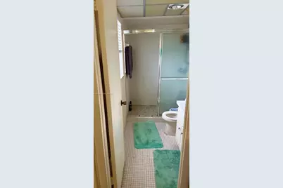 [Address not provided], Hallandale Beach, FL 33009 - Photo 18