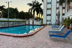 [Address not provided], Hallandale Beach, FL 33009 - Photo 4