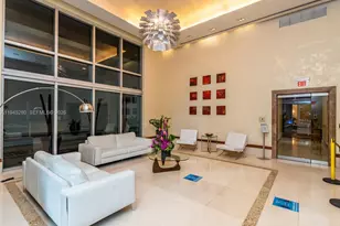 1060 Brickell Ave, Miami, FL 33131 - Photo 8