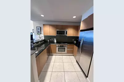 1060 Brickell Ave #2415, Miami, FL 33131 - Photo 2