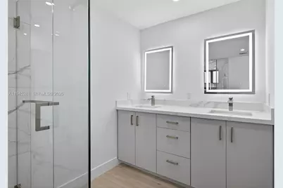 1060 NW 94th Ter, Plantation, FL 33322 - Photo 20