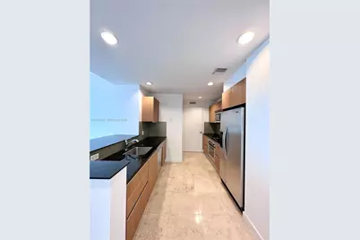 1060 Brickell Ave #2905, Miami, FL 33131 - Photo 6