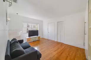 1535 Meridian Ave, Miami Beach, FL 33139 - Photo 2