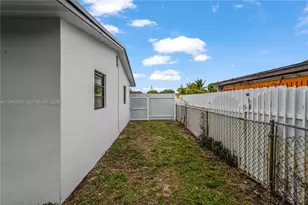 3960 NW 171st St, Miami Gardens, FL 33055 - Photo 38