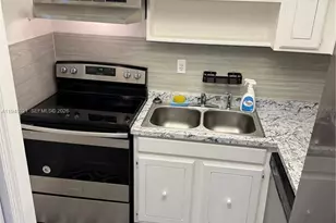 1535 SE 15th St, Fort Lauderdale, FL 33316 - Photo 2