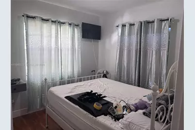 680 NE 136th St #0, North Miami, FL 33161 - Photo 8