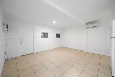 348 NE 58th St, Miami, FL 33137 - Photo 2