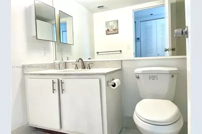 7601 E Treasure Dr #1415, North Bay Village, FL 33141 - Photo 8