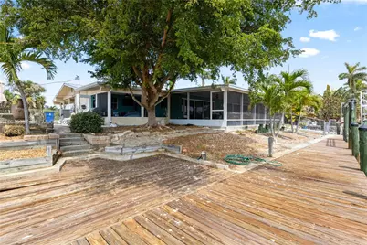 12206 Boat Shell Dr, Other City - In The State Of Florida, FL 33991 - Photo 38