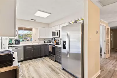 12206 Boat Shell Dr, Other City - In The State Of Florida, FL 33991 - Photo 16