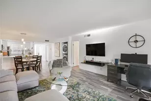 380 Racquet Club Rd, Weston, FL 33326 - Photo 6