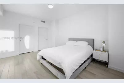999 SW 1st Ave #2214, Miami, FL 33130 - Photo 12