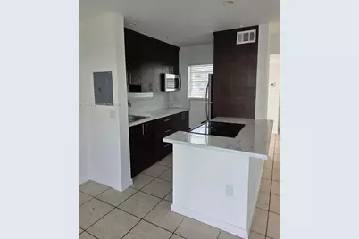 7680 SW 82nd St #H119, Miami, FL 33143 - Photo 2