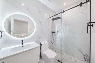 5560 NW 107th Ave #1012, Doral, FL 33178 - Photo 16