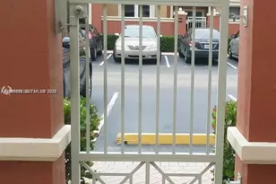 6103 NW 114th Pl, Doral, FL 33178 - Photo 12