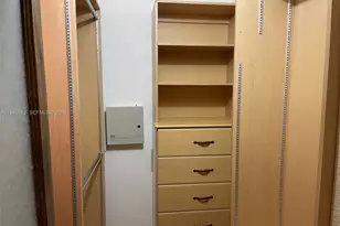 3559 W 74th Pl, Hialeah, FL 33018 - Photo 10