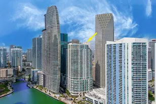 300 S Biscayne Blvd, Miami, FL 33131 - Photo 2