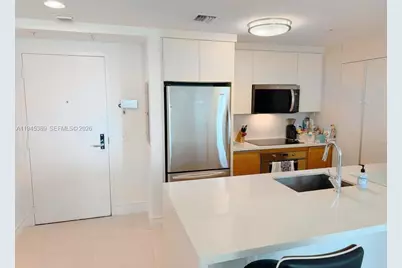 300 S Biscayne Blvd #T-2304, Miami, FL 33131 - Photo 6