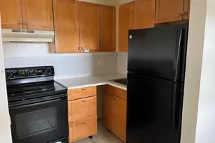 95 NE 41st St, Oakland Park, FL 33334 - Photo 10