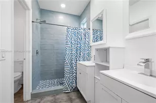 1199 Golden Cane Dr, Weston, FL 33327 - Photo 18