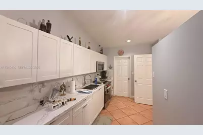 10417 NW 129th St #Main, Hialeah Gardens, FL 33018 - Photo 6