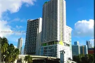 185 SW 7th St, Miami, FL 33130 - Photo 2