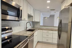 5201 Orduna Dr, Coral Gables, FL 33146 - Photo 10