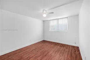 716 Michigan Ave, Miami Beach, FL 33139 - Photo 12