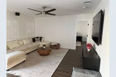 18531 SW 92nd Ct, Cutler Bay, FL 33157 - Photo 6